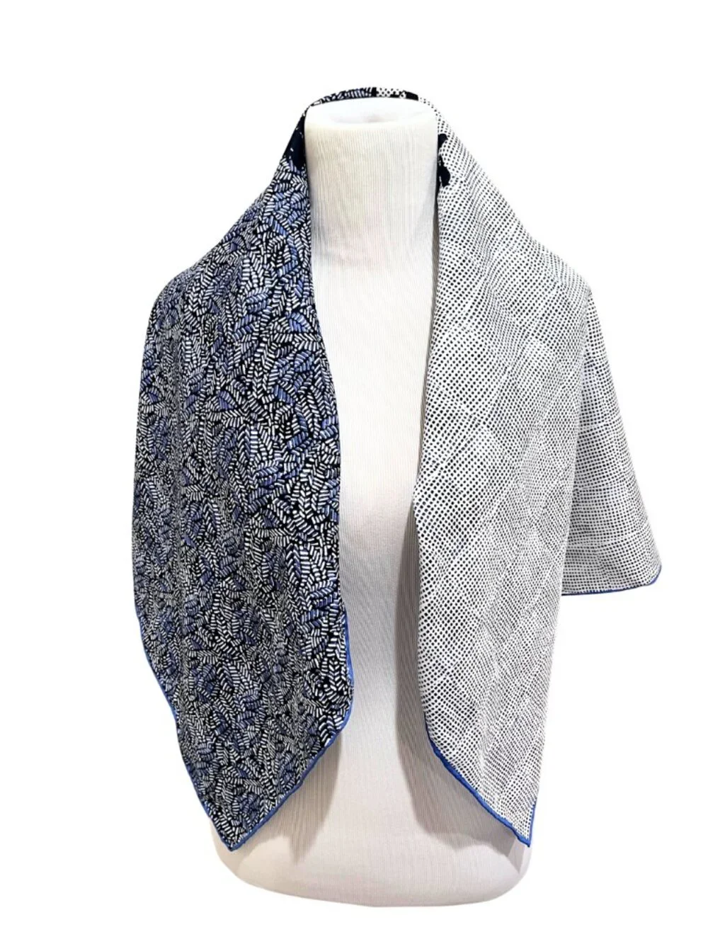 Large Striking Silky Blue & Ivory Floral Botantical Leaf Scarf - 35